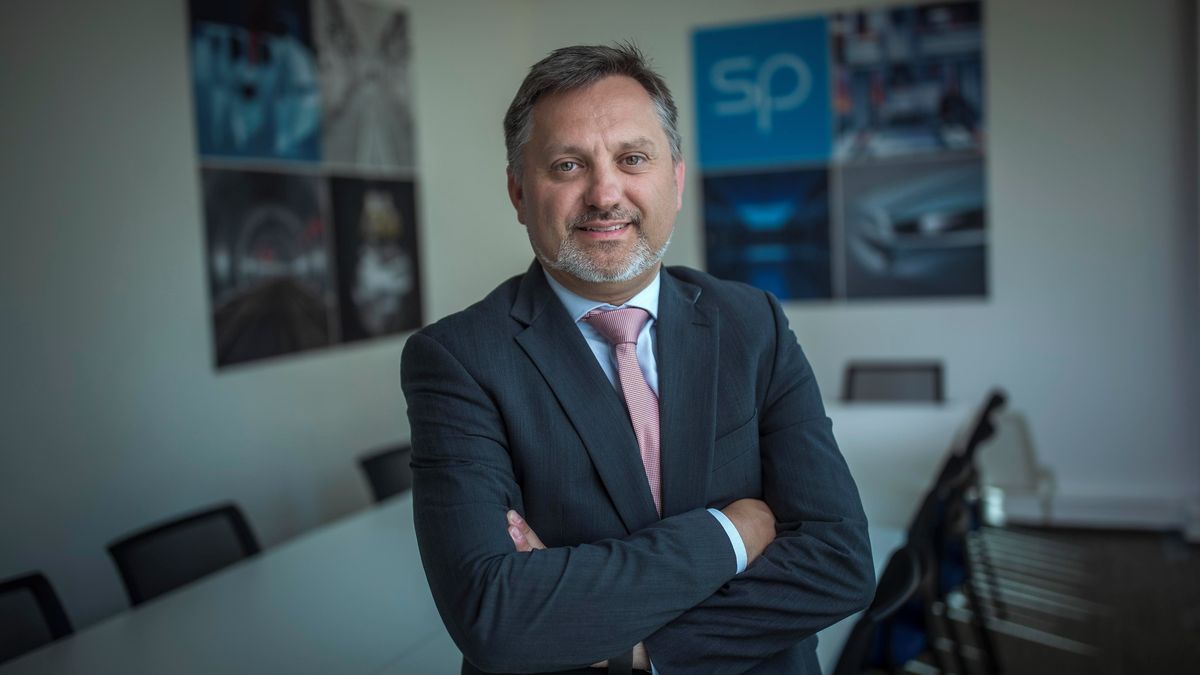 Česko cizince potřebuje. Jinak bude chybět sto tisíc lidí ročně v nemocnicích i na stavbách, varuje Rafaj