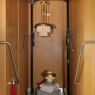 Svítidla Emílie a Emil ve starém výtahu