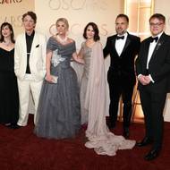 Alžběta Karásková (třetí zprava) s celým dánsko-českým týmem na předávání Oscarů.