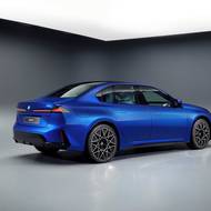 Nové BMW i3 představuje elektrickou alternativu ke spalovacímu BMW řady 3.