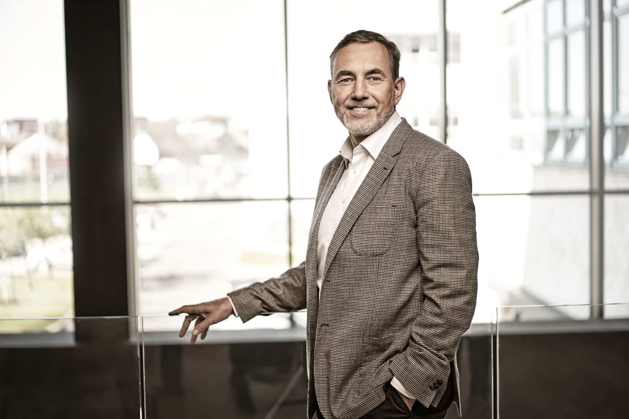 Ô tô trang bị động cơ đốt trong sẽ được sản xuất miễn là có thể, nói giám đốc Škoda Auto Martin Jahn