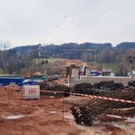 Tunel Horní Radechová je součástí budovaného obchvatu Náchoda.