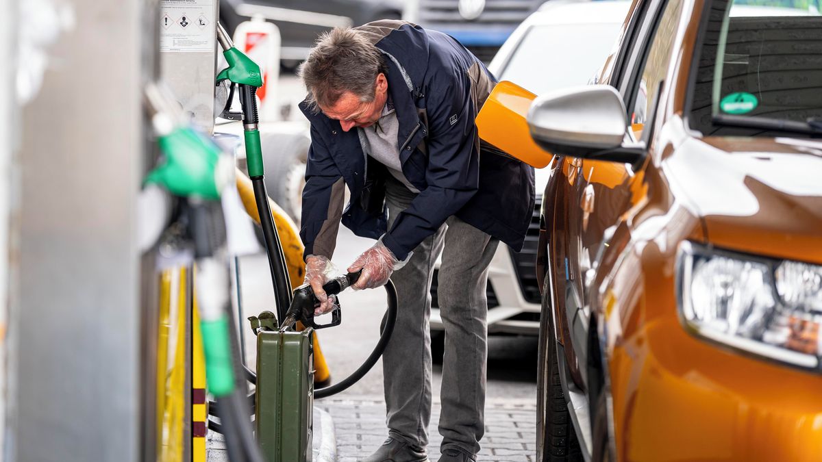 Okamura: Česko přistoupí k opatřením, kdyby benzin a nafta byly dražší než u sousedů