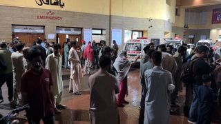 Bouře v Pákistánu si vyžádala nejméně 16 obětí