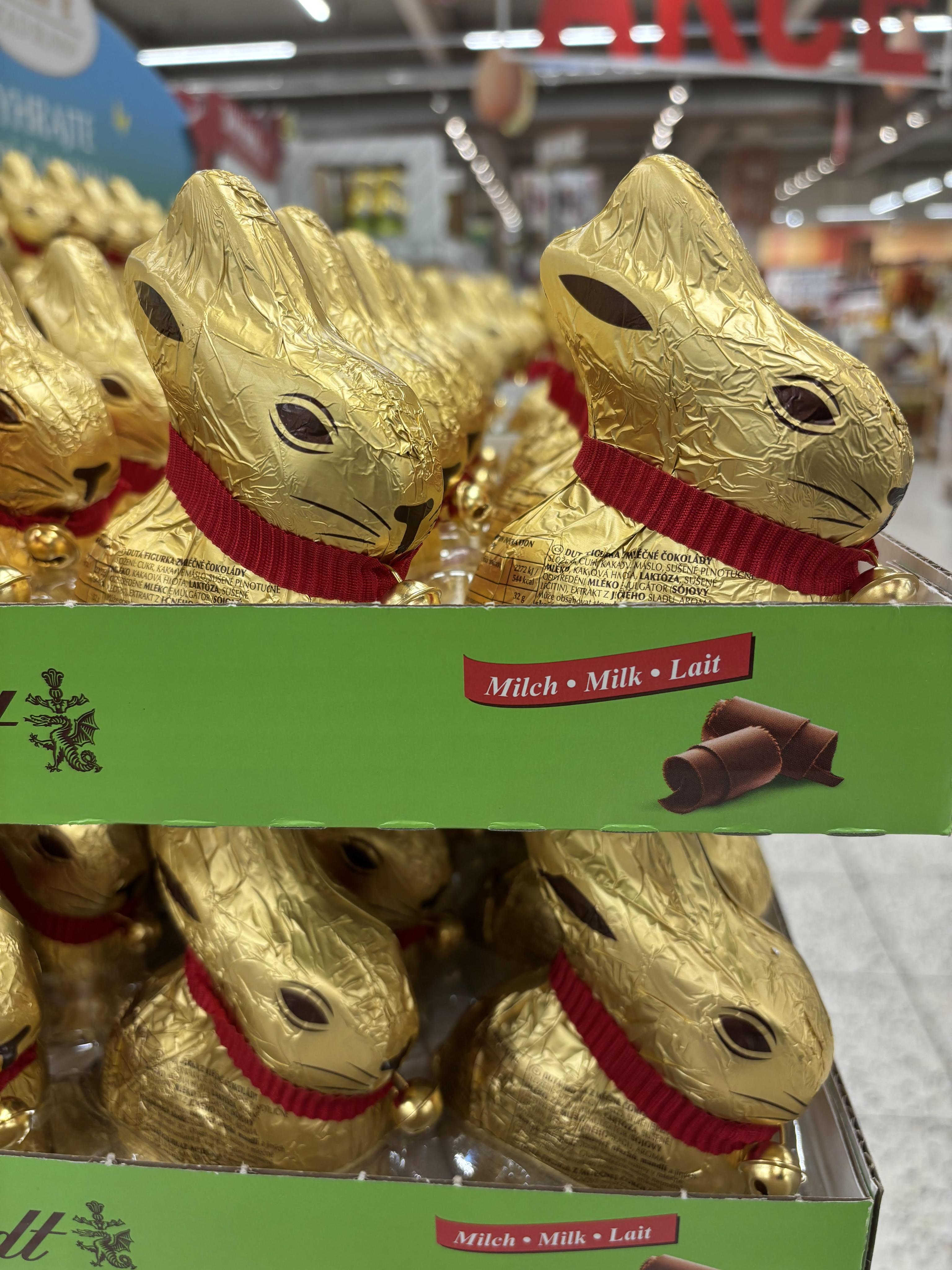 Vejce i mazanec před Velikonocemi podražily