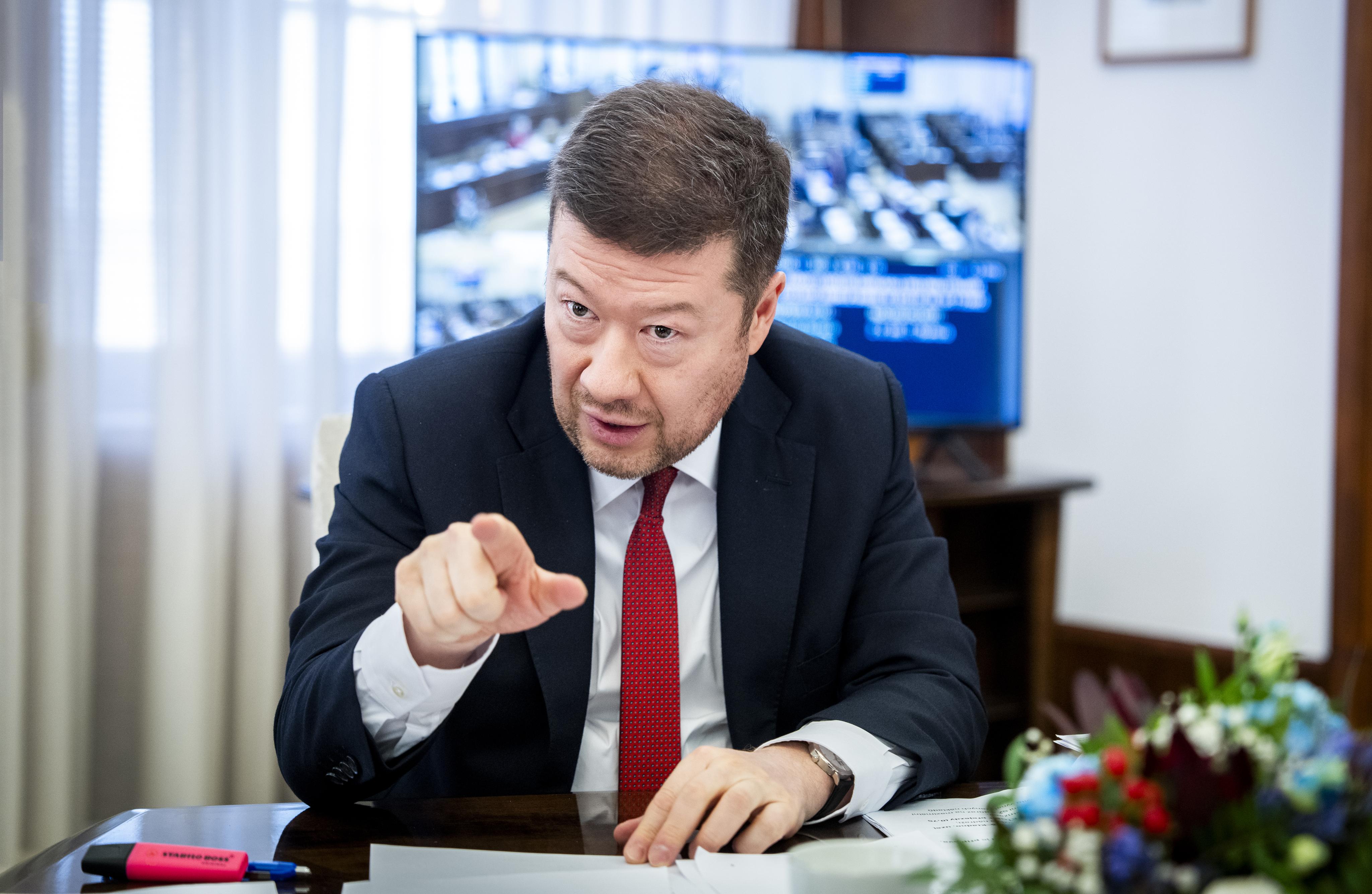 Soud začne v květnu řešit obžalobu na SPD kvůli plakátům, Okamuru vyloučil