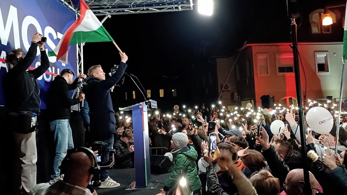 V Maďarsku působí ruští špioni a chtějí ovlivnit volby ve prospěch Orbána, tvrdí šéf opozice