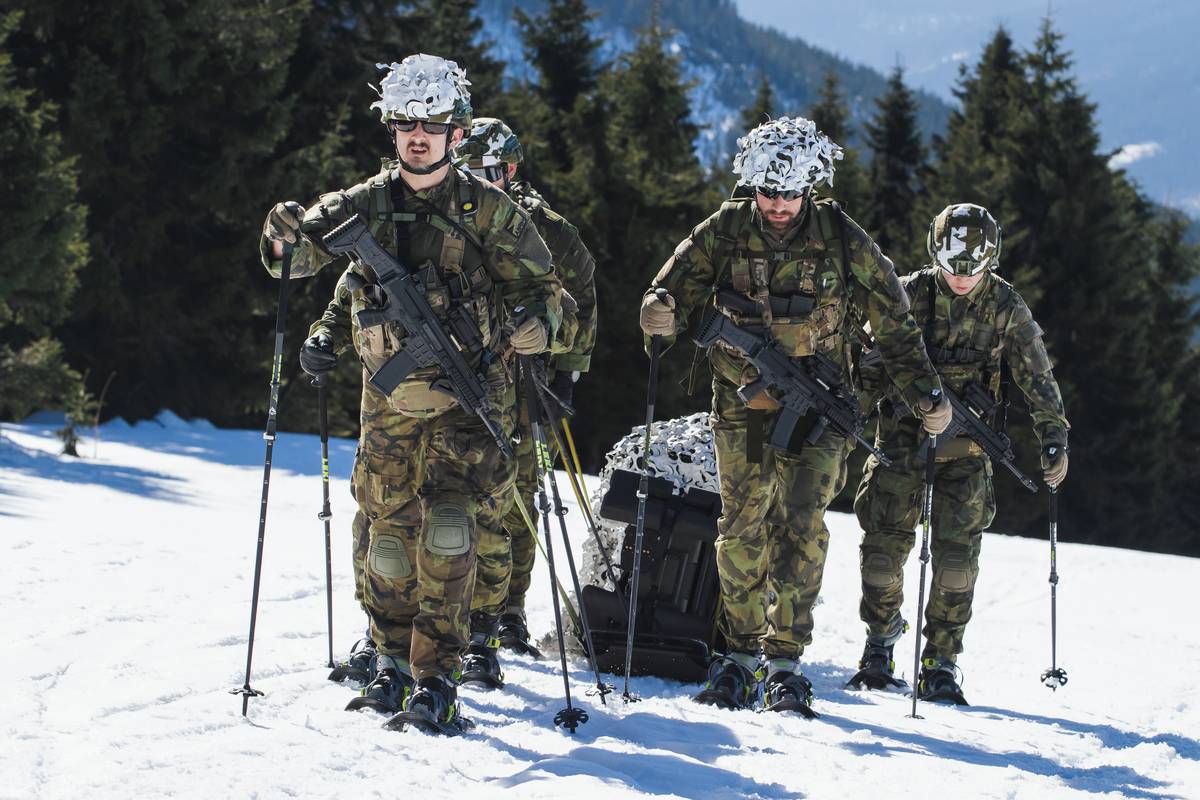 V Krkonoších cvičili vojáci z 252. protiletadlového raketového oddílu ze Strakonic.