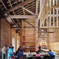 Staré sklady Vapor Cortès se proměnily v sídlo společnosti Prodis.