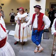 V kroji dorazil i Josef Váňa. 