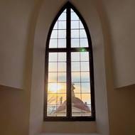 Hra světel patří k jednomu z řady vizuálních zázraků místa.