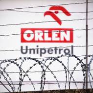 Před několika lety se rafinerie definitivně začlenila do polské společnosti Orlen.
