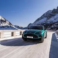 Aston Martin DBX S