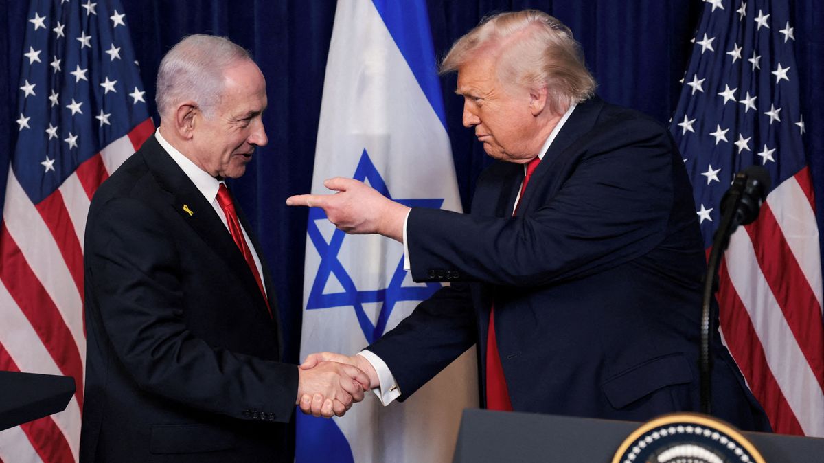 Trumpa k útoku na Chámeneího přemluvil Netanjahu