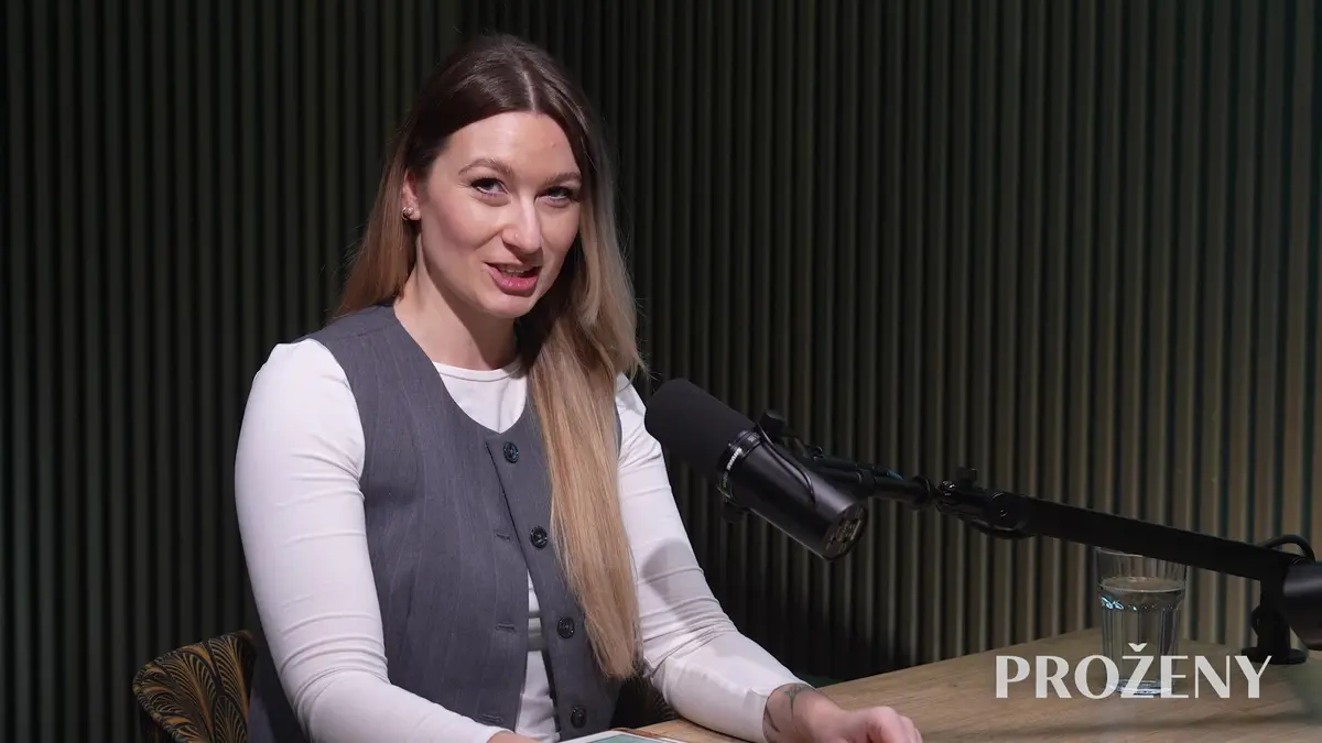 Budíte se v noci a nemůžete zabrat? Vstaňte z postele, radí lékař. Jinak už se nevyspíte