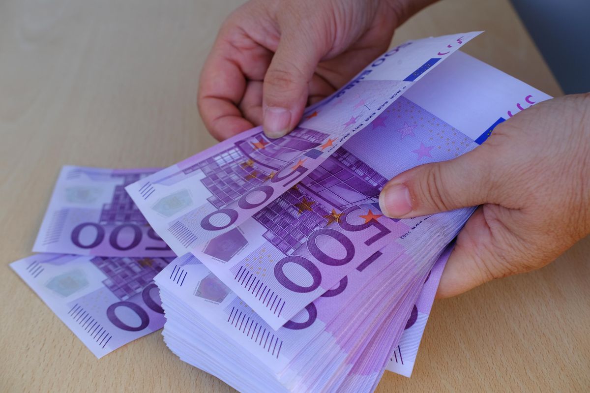 Devadesátiletá žena z Berlína vyhrála v loterii 37 milionů