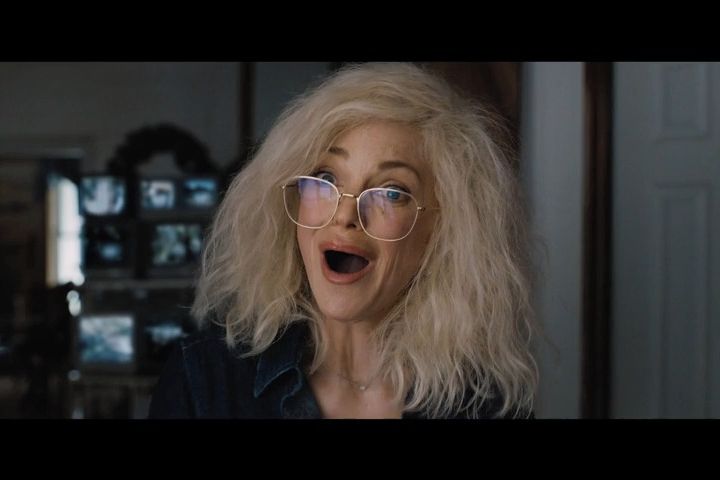 „Jsem republikánka, mám být rasistka.“ Scary Movie si na korektní humor nehraje