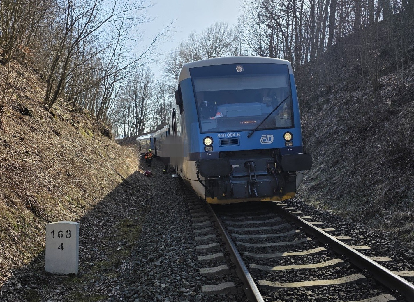 Na trati z Liberece na Frýdlantsko srazil vlak muže. Na místě zemřel