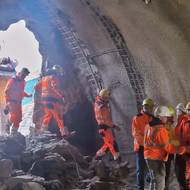 Na konci března byl proražden tunel Horní Radechová.