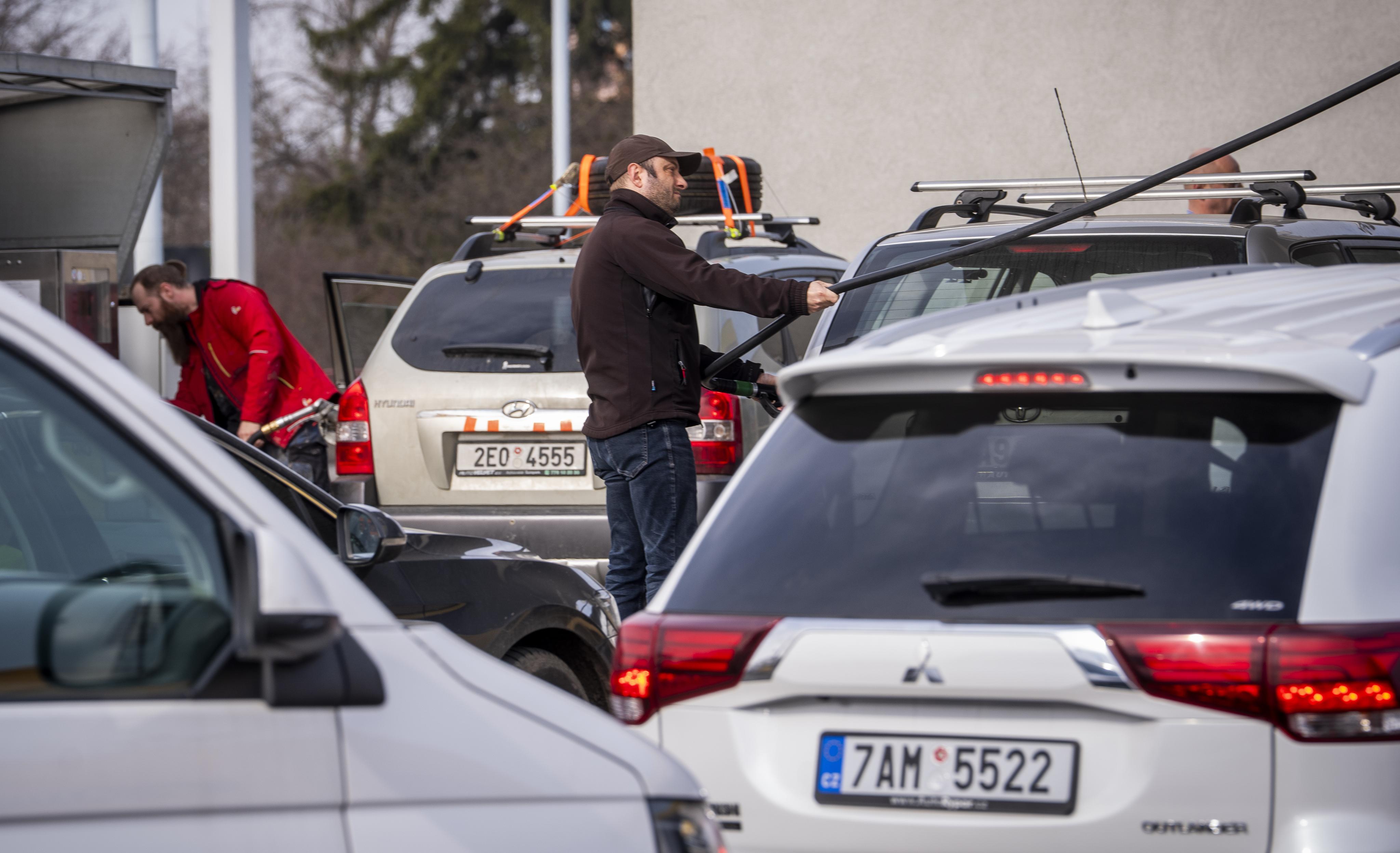 Bộ Tài chính: Các trạm xăng kể từ đầu cuộc chiến tại Iran đã dần giảm biên lợi nhuận