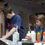 Daniel a jeho mladší sestra Rosálie