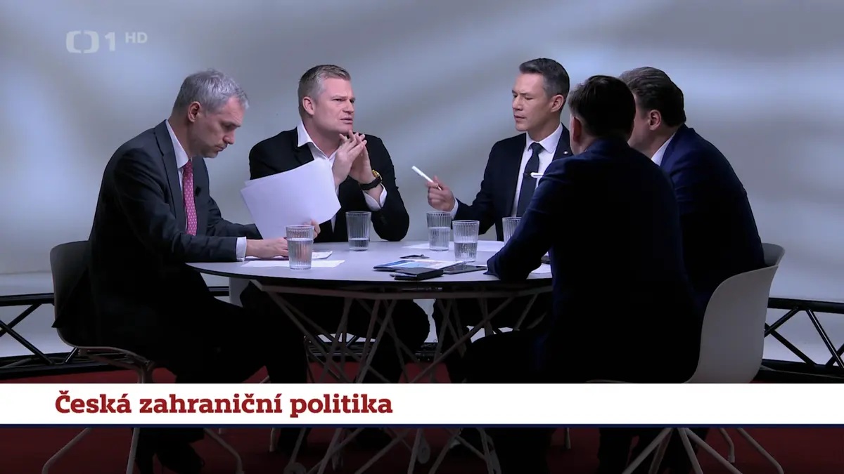 Turek mluvil o utajené části sankcí. Odkud je zná, není jasné