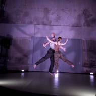 Soubor Burkicom uvedl k 10. výročí své existence představení Směj se, pořád se směj!