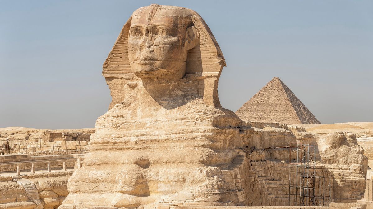 Druhá sfinga? Pod pyramidami v Gíze je ještě nějaká megastruktura, naznačil radar