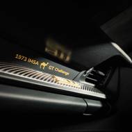 V interiéru nechybí další historické připomínky.