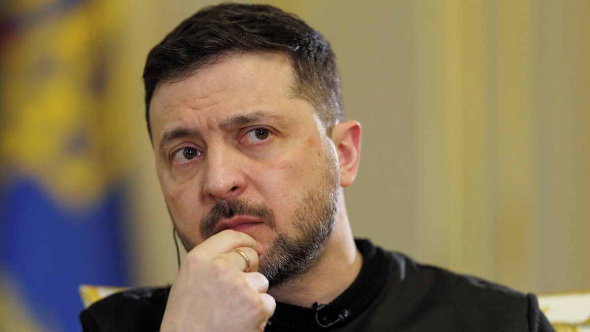 Zelenskyj: Část spojenců chce, abychom omezili útoky na ruskou ropu