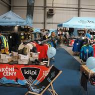 Vystavovatelé lákali na atraktivnější ceny, než jsou v obchodech se sportovním vybavením a oblečením běžné.