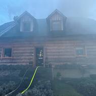 Požár rodinného domu v Dolní Lomné