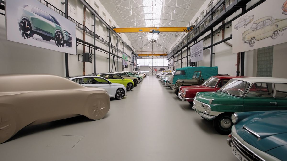 Škodovky, které se do výroby nedostaly. Nově otevřená část depozitáře odtajňuje prototypy