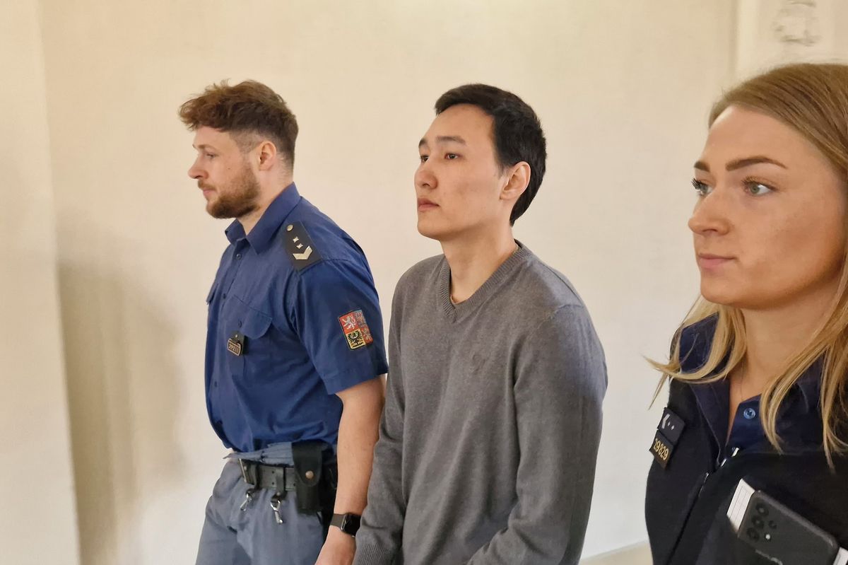 Já mám jít do vězení a ti nahoře bohatnou? Pomocník kyberšmejdů si u soudu vyškemral podmínku