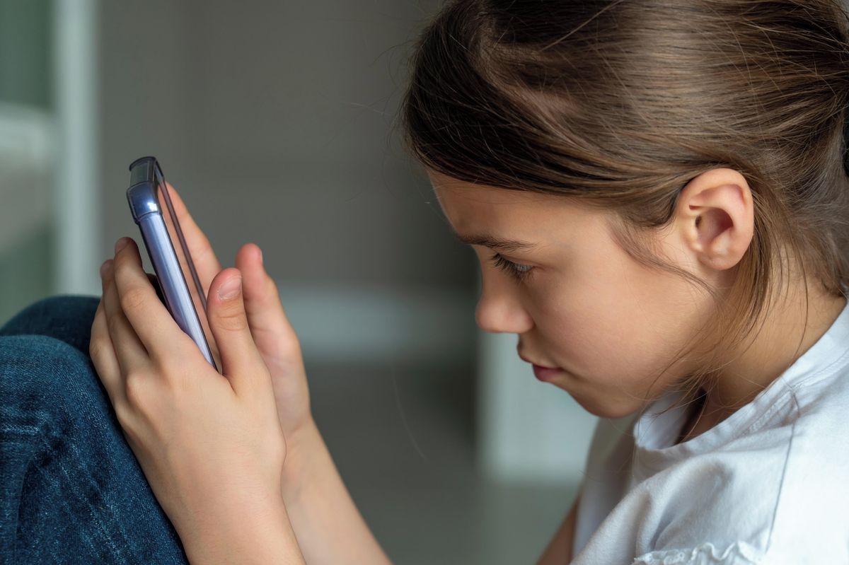 Rakousko zakáže sociální sítě dětem do 14 let