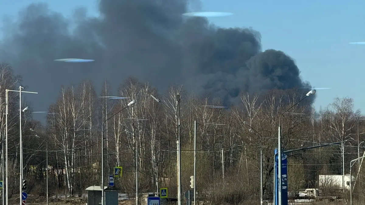 Ukrajina zaútočila na jednu z největších ruských rafinérií