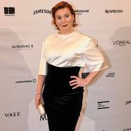 Krásná byla i Lenka Krobotová v černobílém outfitu od návrhářů Tomáše Němce a Alexandry Gnidiak.  