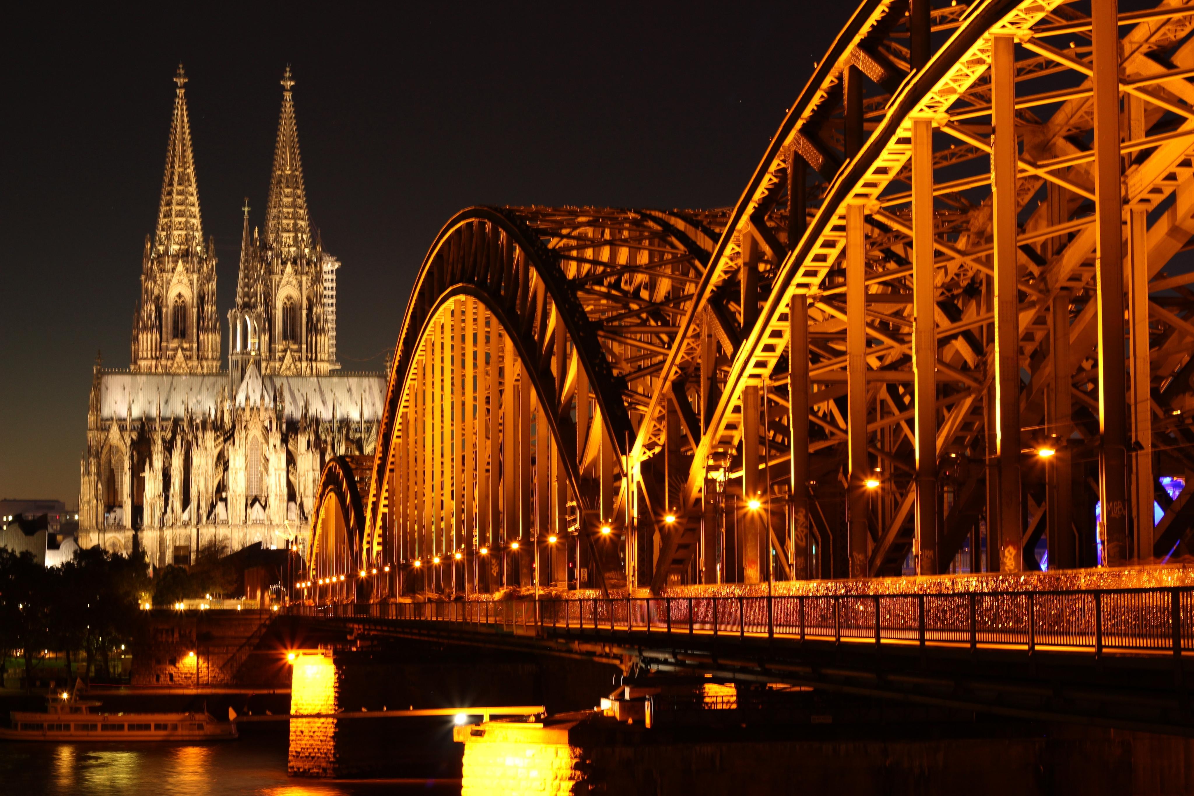 Katedrála ở Cologne