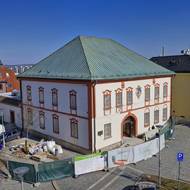 Stará radnice ve Žďáru nad Sázavou prochází největší proměnou minimálně za poslední půlstoletí.