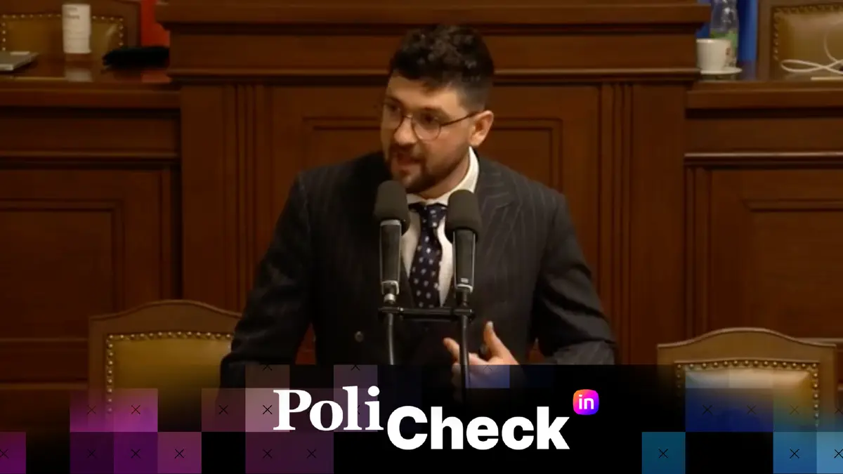 Motorista Gregor u pultíku popřel sám sebe. Proti jeho výmluvám ale stojí videozáznam