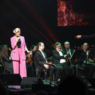 Helena Vondráčková zazpívala Kavárenského povaleče.