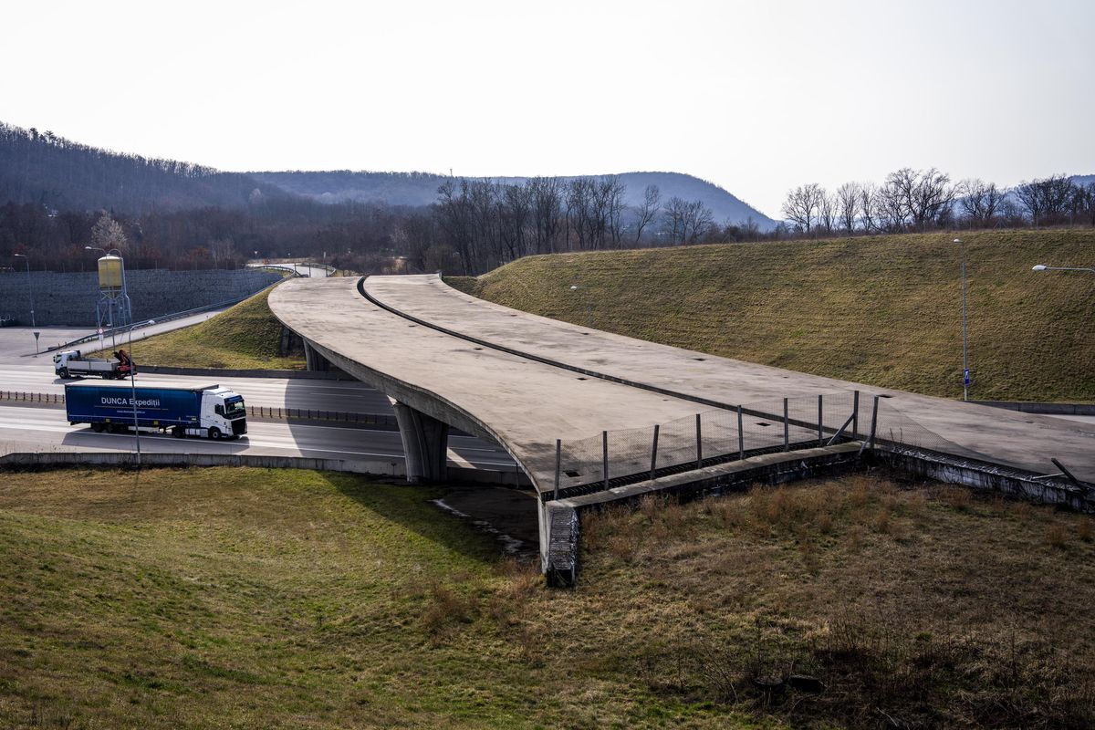FOTO: Most duchů v Praze nikam nevede. Magistrát za něj chce dát skoro sto milionů