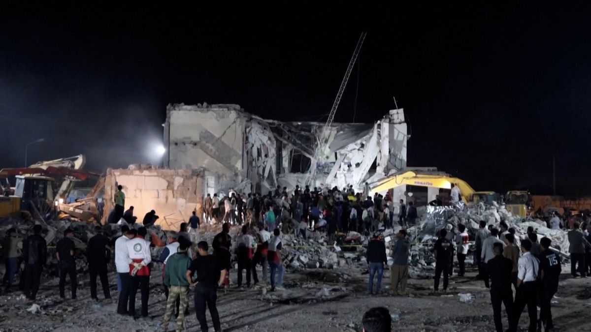 Na dívčí školu v Íránu pravděpodobně útočily USA, ukazuje vyšetřování. Zemřelo tam až 186 lidí