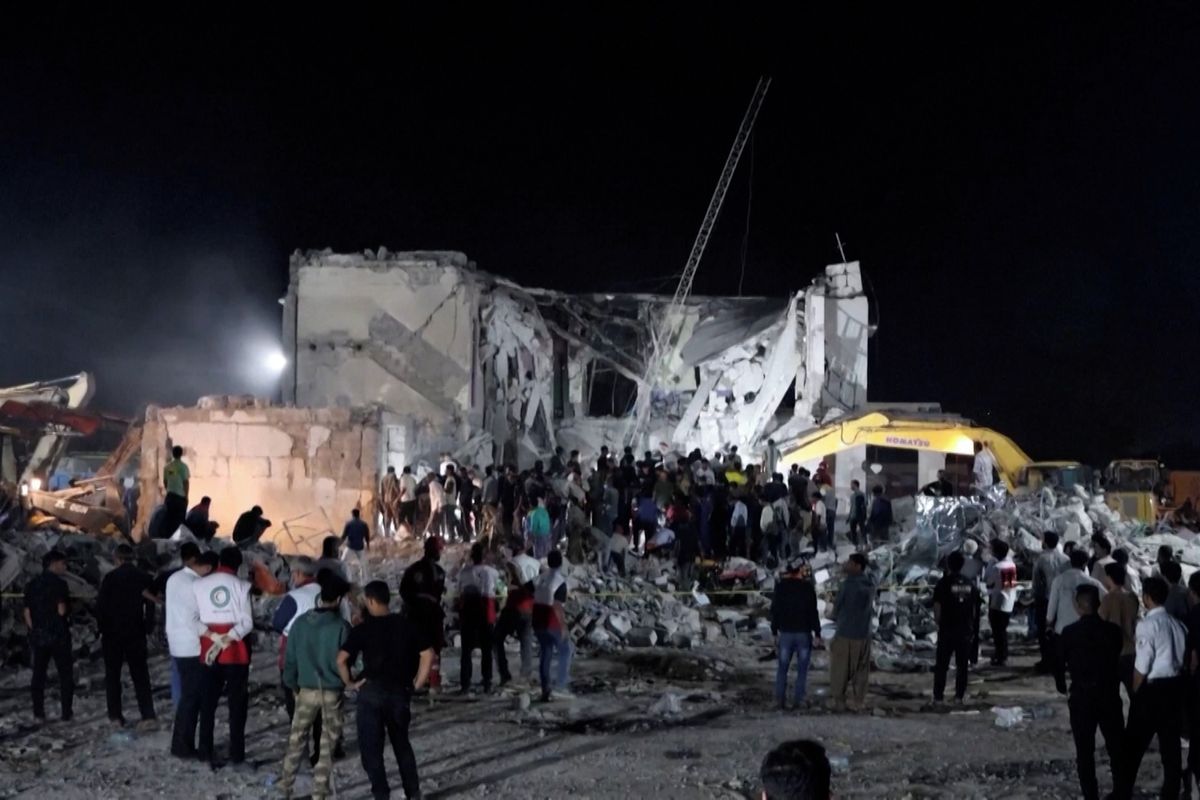 Na dívčí školu v Íránu pravděpodobně útočily USA, ukazuje vyšetřování. Zemřelo tam až 186 lidí