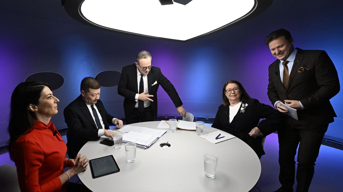 „Velmi interní informace.“ Situaci kolem Moravcovy konkurenční doložky nechce ČT komentovat