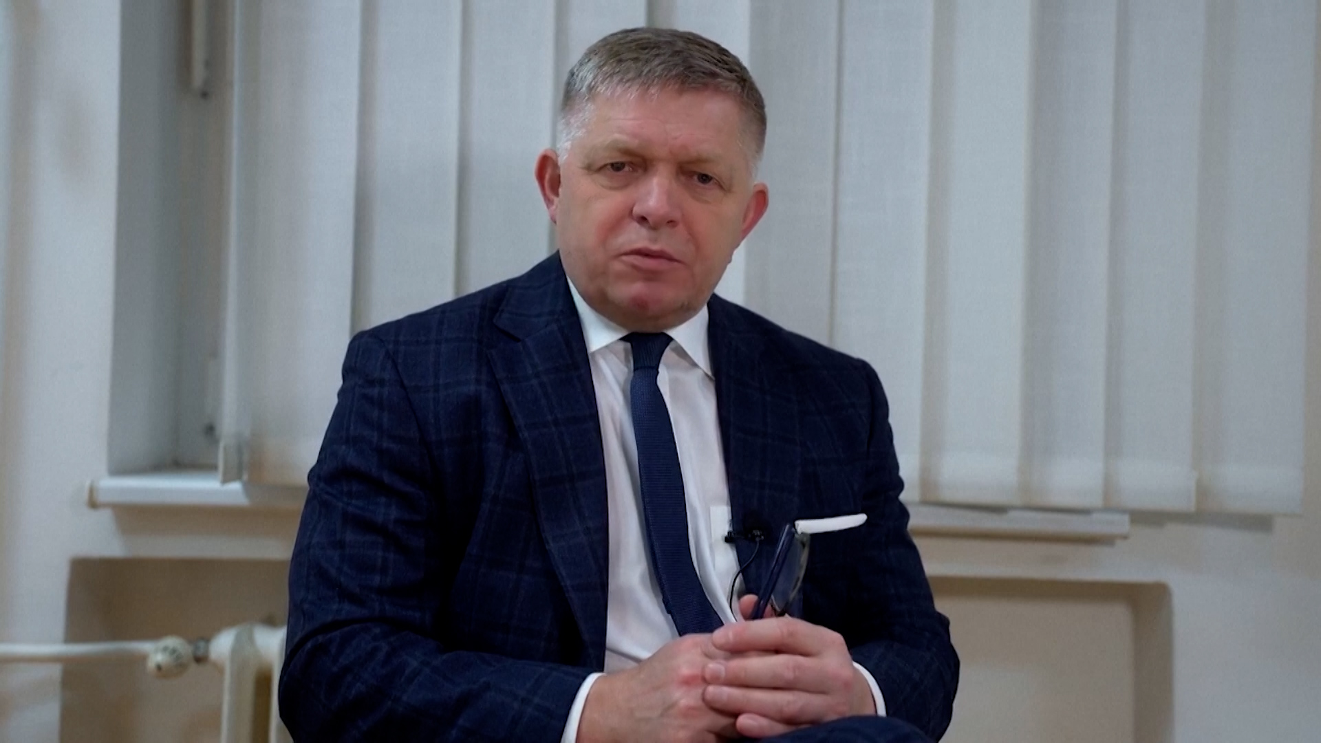 Chịu Phí Tại Slovakia? Chính Phủ Xem Xét Giá Xăng Gấp Đôi