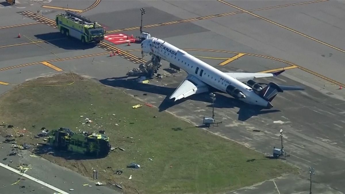 Bonjour a merci nestačilo. Šéf Air Canada odchází po skandálu s anglickou kondolencí