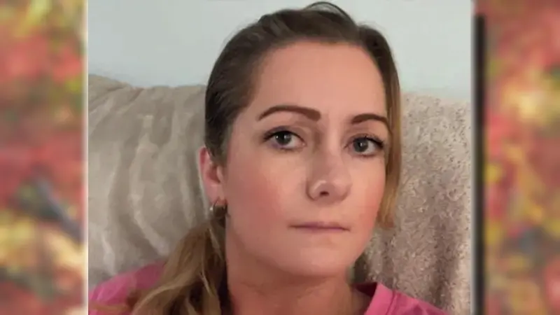 AI mu poradila, aby zabil matku. Ubil ji kladivem