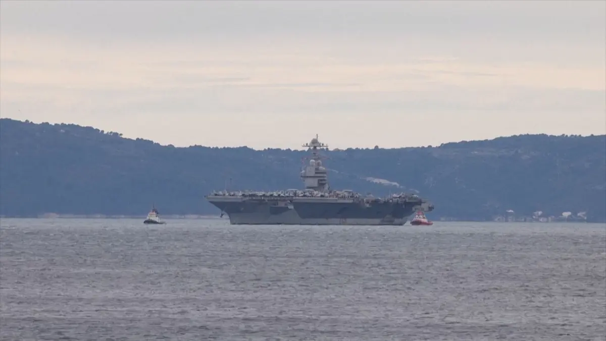 Největší letadlová loď na světě dorazila do Chorvatska