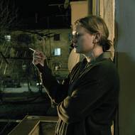 Protagonistka (Gergana Pletnyova, na snímku) čelí zášti celého města, kterou zapříčinilo nespravedlivé obvinění.